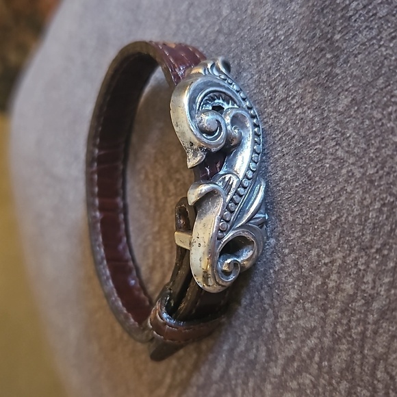 BRIGHTON Cowboy Core Brown Leather Scroll Buckle Belt Bracelet 07135 - Picture 2 of 8